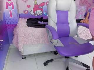 valery-cute's CamSoda show and profile