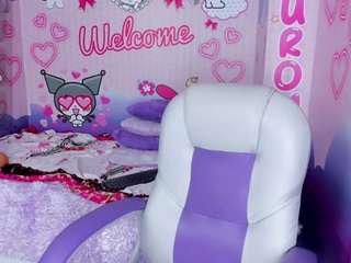 valery-cute Live Webcam on CamSoda