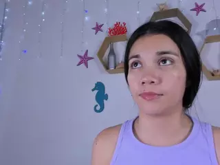 Emily-Parrker's Live Sex Cam Show