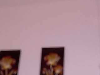 lilisantos Live Webcam on CamSoda