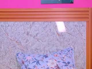 lilisantos live cam profile