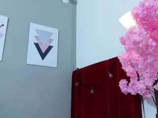 lilisantos live webcam show