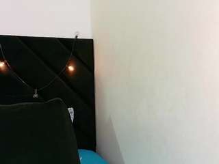 LILISANTOS live cam