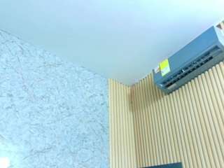 LILISANTOS live cam preview