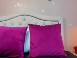 MEGAN-DIAMOND's Live Sex Cam Show