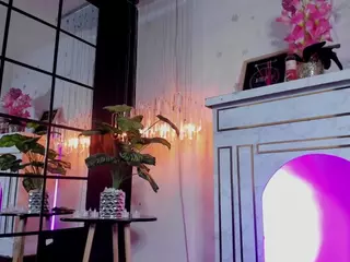 MEGAN-DIAMOND's Live Sex Cam Show