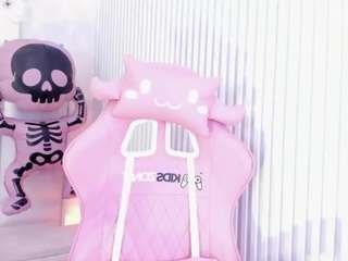 1m-nahomi Live Webcam on CamSoda