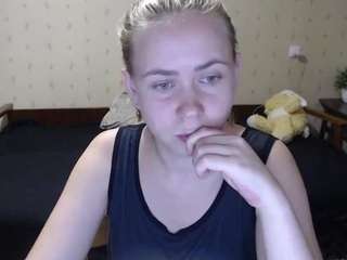 FortuneChristy nude and sexy before cam for live chat