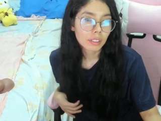 miley777 webcam model