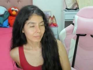 miley777 Live Webcam on CamSoda