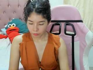 miley777 Live Webcam on CamSoda