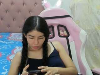 Live cam show with miley777