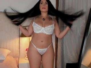 Live webcam model susan-zc on Soda Cams