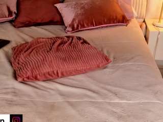 susan-zc live webcam show