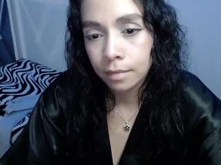 callmeamber1 live cam profile