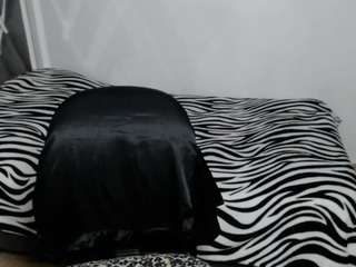 callmeamber1 live cam profile