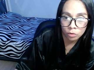 callmeamber1 webcam