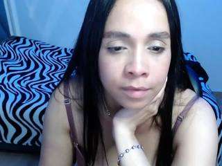 Acest model este live acum. callmeamber1