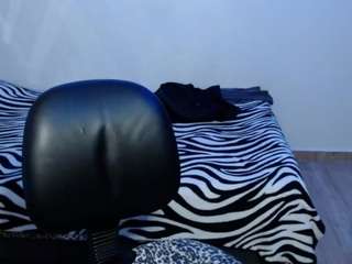 callmeamber1
