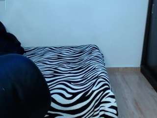callmeamber1
