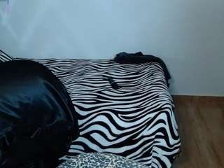 callmeamber1