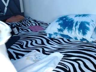 callmeamber1