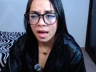 callmeamber1