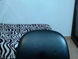 callmeamber1