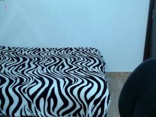callmeamber1