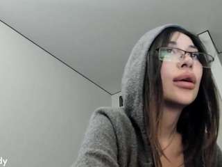 le modèle jinnygold est en webcam porno dans un show sur le site camsoda, il possède les tags suivants: amateur,fetish,tease,tattoos,spank,robe,pussy,lush,handjob,fuck machine,anal,fingers,feet,dildo,cum,brown eyes,blowjob,black hair,bj,bikini