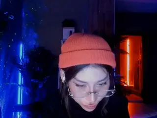 JinnyGold's Live Sex Cam Show