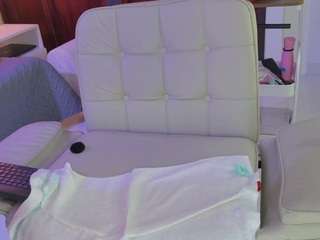 thamaral1 live webcam show