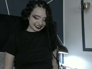 adeelinee from CamSoda is Freechat