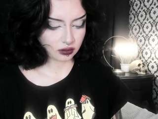 adeelinee webcam model