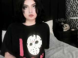 adeelinee