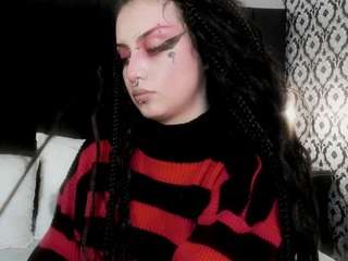  adeelinee chat room