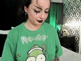 adeelinee webcam
