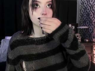 adeelinee Live Webcam on CamSoda