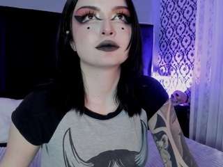 adeelinee webcam