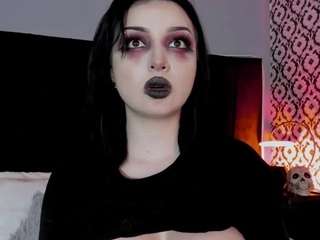 adeelinee
