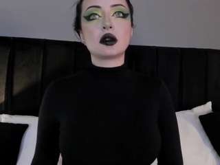adeelinee
