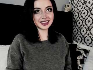 adeelinee