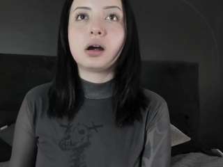 adeelinee