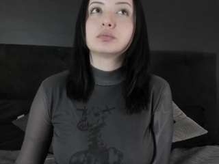 Adeelinee