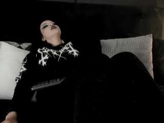 adeelinee live webcam show