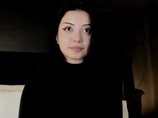 Adelinee Night Girl live webcam show