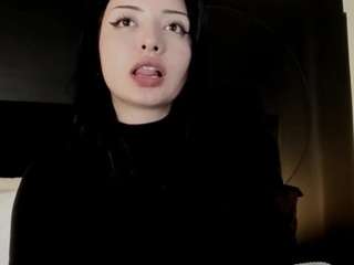 Adelinee Night Girl live webcam show