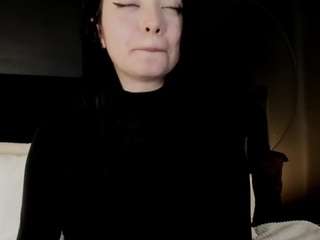 Adelinee Night Girl live webcam show