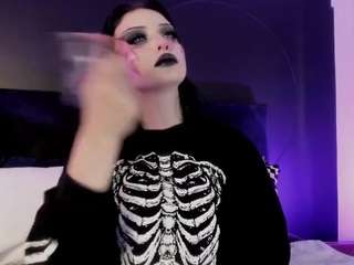 Adelinee Night Girl live webcam show