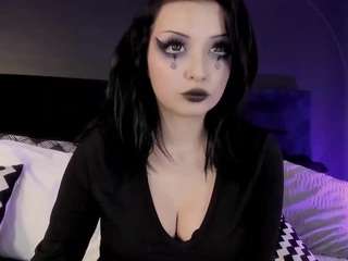 adeelinee